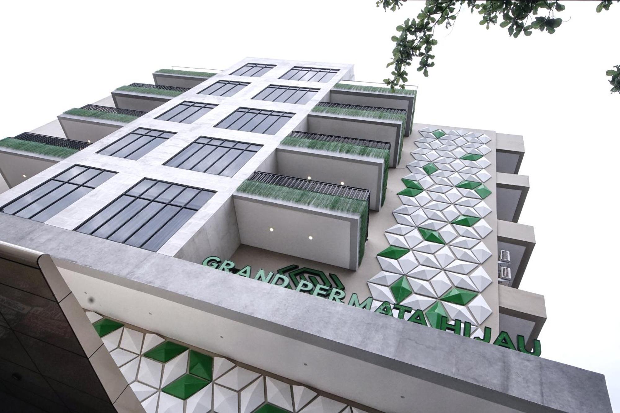 סוקאבומי Grand Permata Hijau Hotel מראה חיצוני תמונה