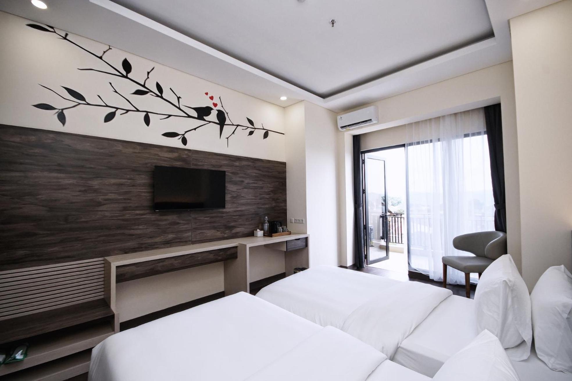סוקאבומי Grand Permata Hijau Hotel מראה חיצוני תמונה